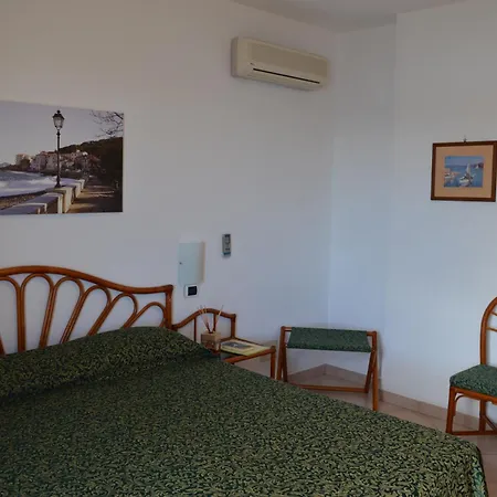 Le Briciole 3* Bagno-Sprizze