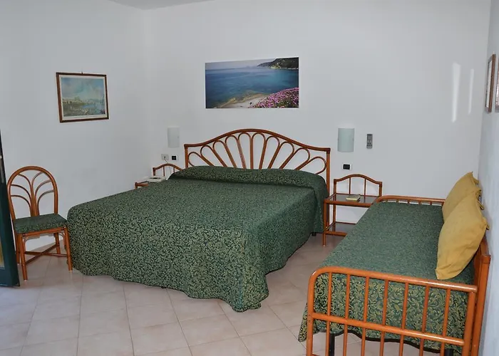 Le Briciole Отель Bagno-Sprizze