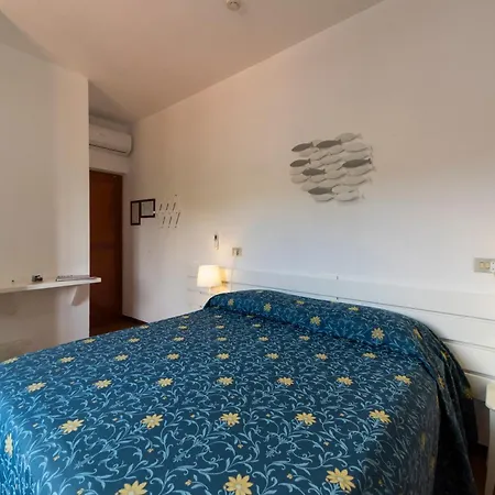 Le Briciole Szálloda 3*