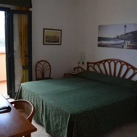 Le Briciole Szálloda