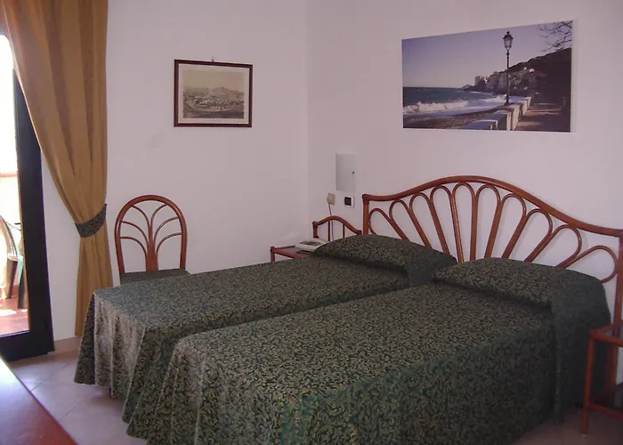 Le Briciole Hotell 3*